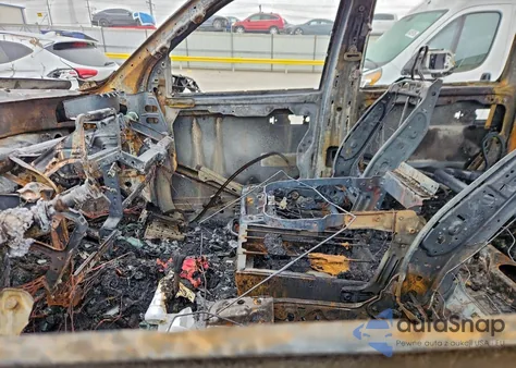 2011 Dodge Ram 2500 z USA, uszkodzony, nr VIN 3D7UT2CL4BG604522